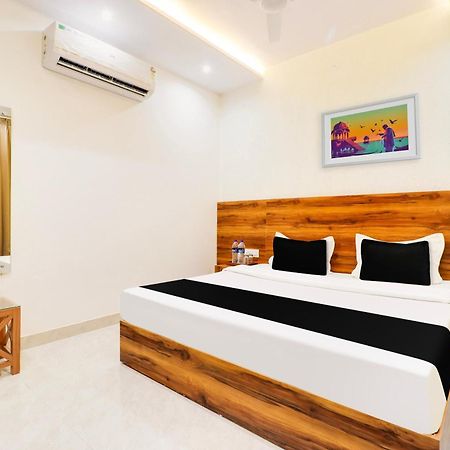 Super Collection O Kanwali Road Near Railway Station Dehradun Luaran gambar