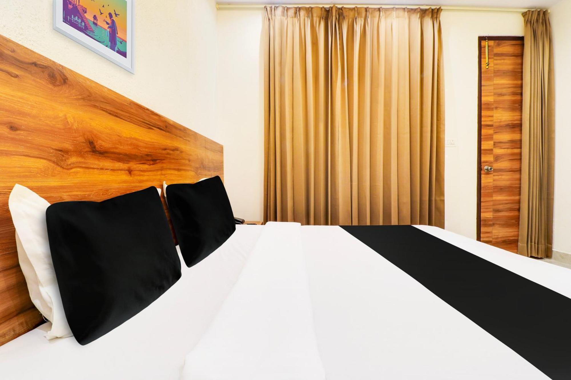 Super Collection O Kanwali Road Near Railway Station Dehradun Luaran gambar